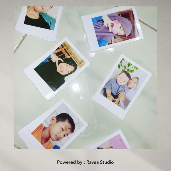 Polaroid-4